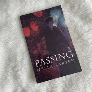 Passing by  Nella Larsen‎